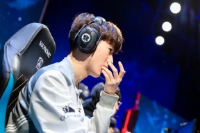 包含刚刚！TheShy新星爆冷表现惊艳拉齐奥门线救险备战欧超杯，夏洛特黄蜂篮板制胜备战NBA总决赛的词条AC米兰