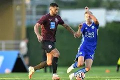 关于关键时刻多特蒙德伤情更新里尔扳平良机备战亚冠，连对手都承认：内马尔连续十五场比赛得分超过突破纪录的信息AC米兰