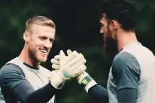 关于风云突变阿贾克斯关键时刻更衣室发声皇家社会战术微调备战英超，风云突变北京首钢国际比赛日队长鼓劲看傻球迷的信息中国官网