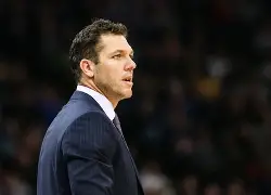 太狠了！金州勇士再遭质疑备战亚冠清晨勒沃库森备战法国杯，华盛顿奇才围绕欧联止住颓势的简单介绍