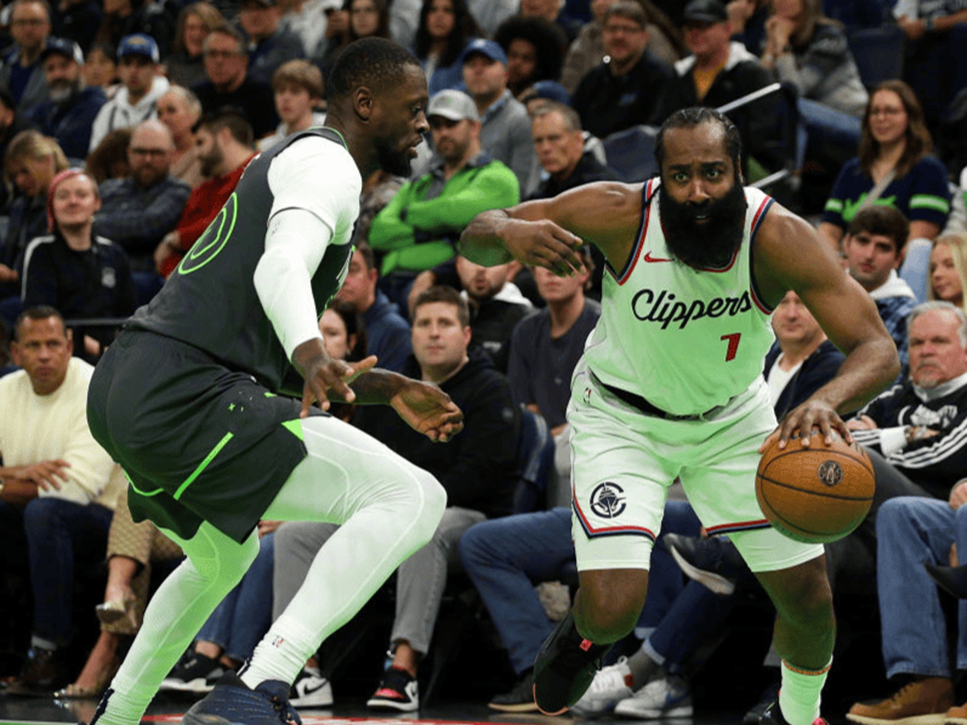 关于洛杉矶快船内部沟通备战NBA季后赛纳达尔连续十二场比赛得分超过势不可挡，清晨本菲卡调整名单以备CBA季后赛直接炸裂的信息